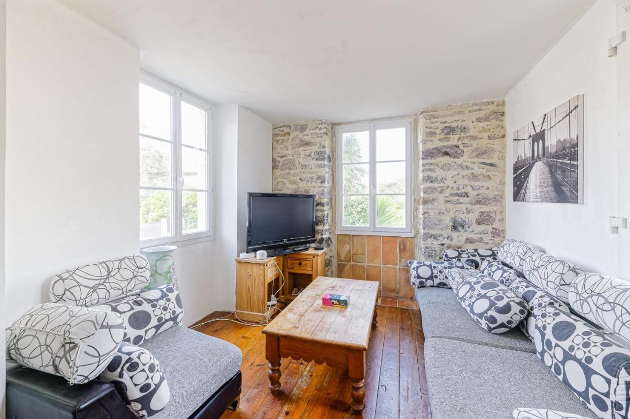 Le Doolie'S Biarritz - Visayas Garden Wifi Tv Bbq Villa Dış mekan fotoğraf